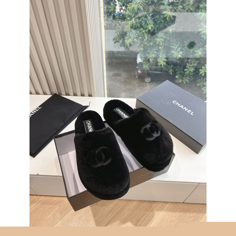Ch*el slippers